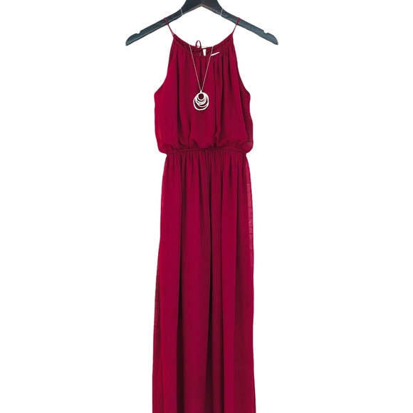 Dresses & Skirts - Burgundy Maxi Dress.